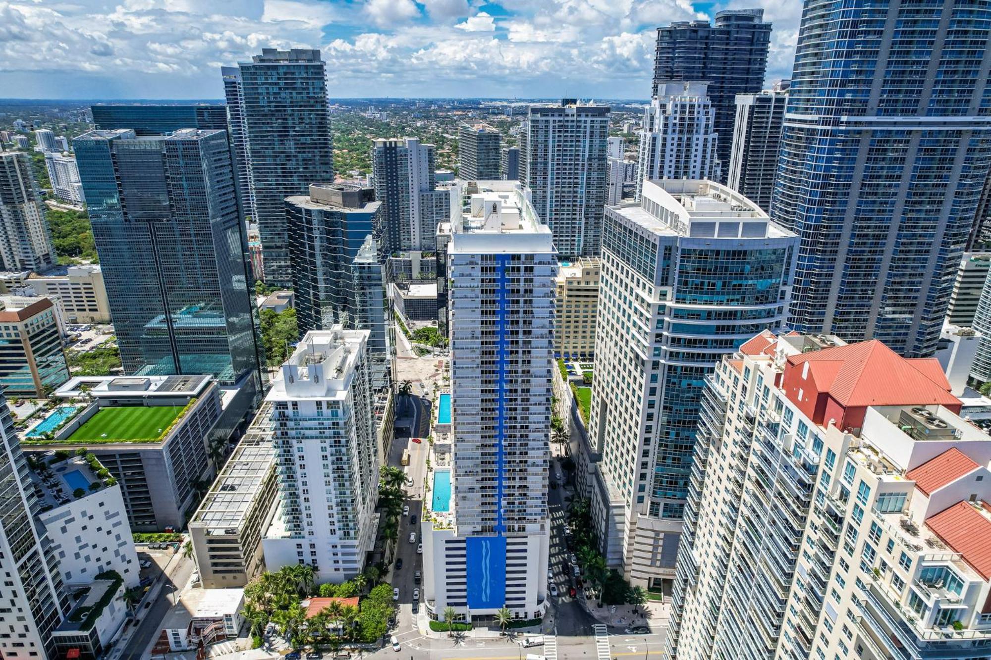 Panoramic 2br Bay-view In Brickell With Parking Apartamento