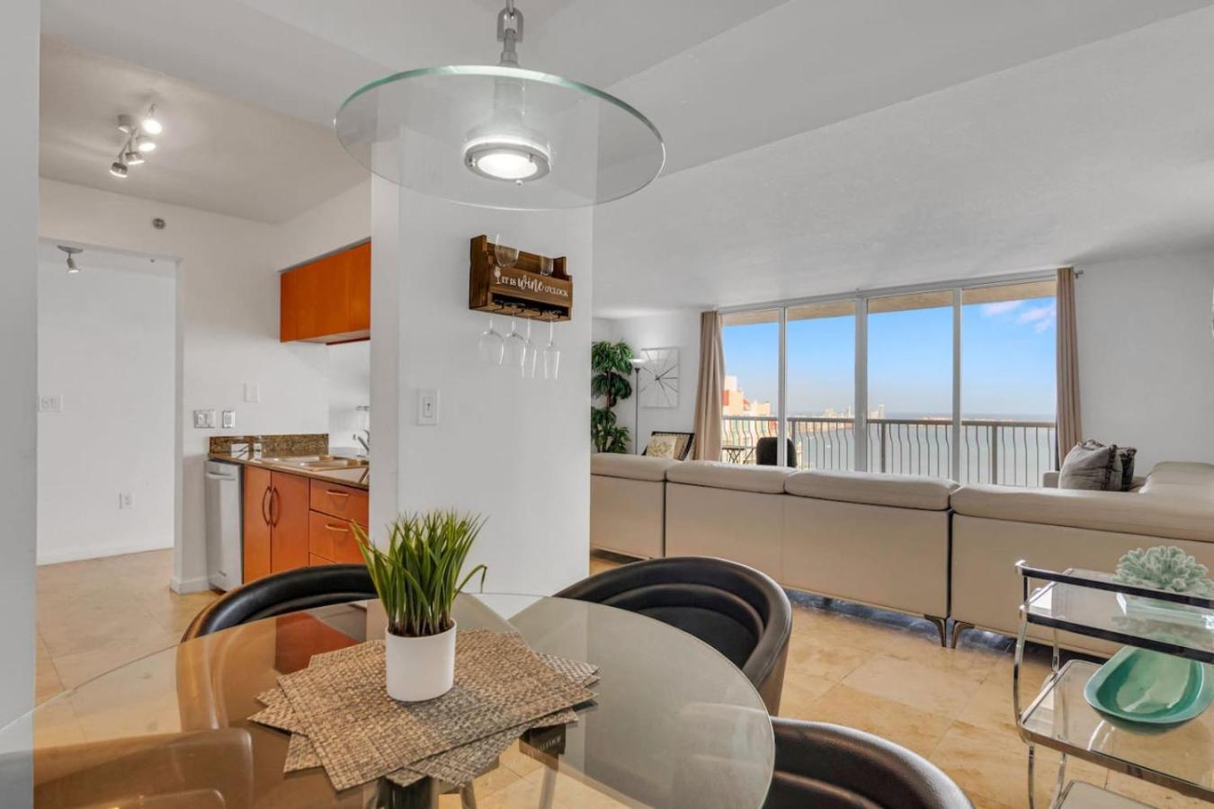 Apartamento Panoramic 2br Bay-view In Brickell With Parking