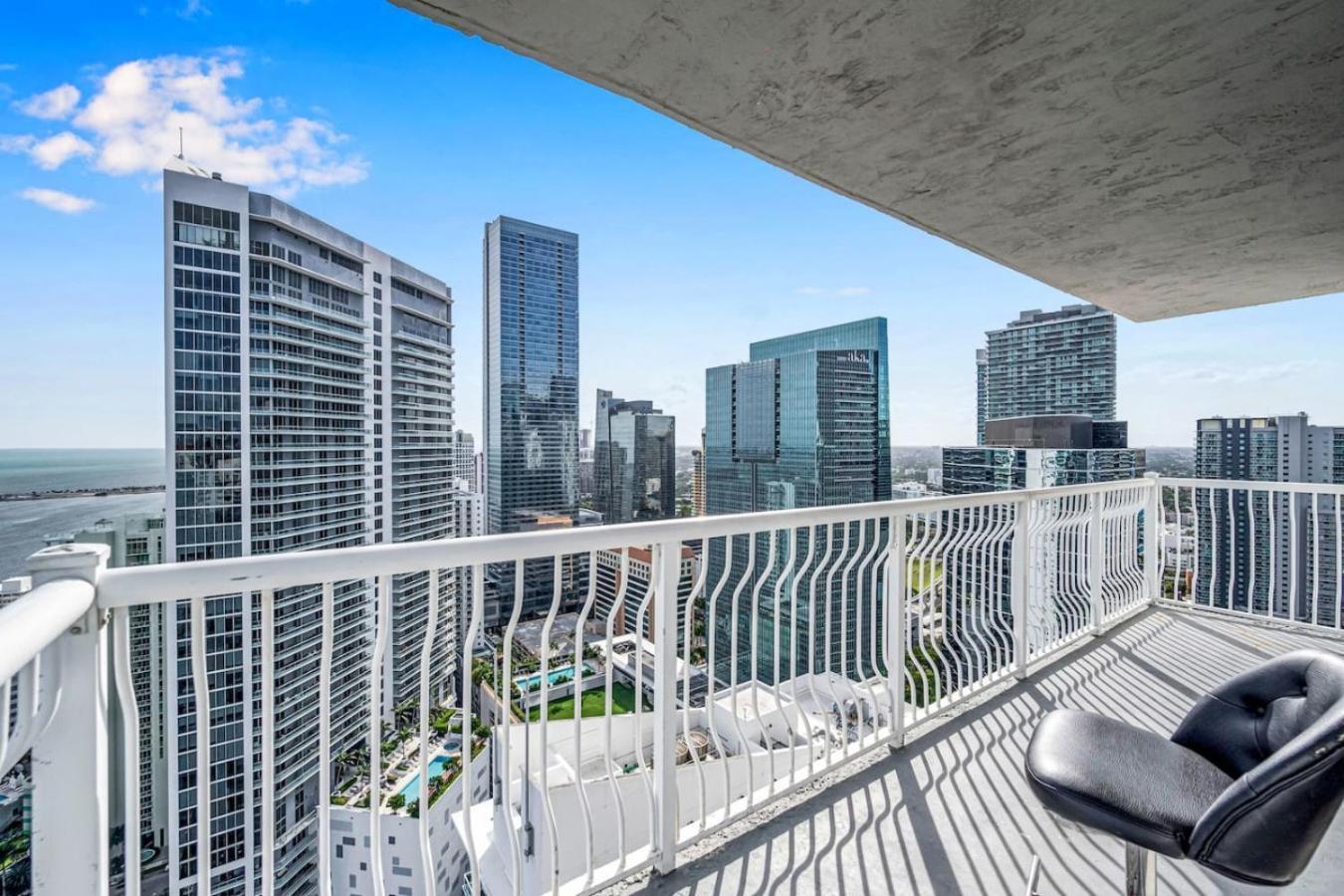 Apartamento Panoramic 2br Bay-view In Brickell With Parking *